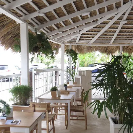 Hostel Punta Cana-3
